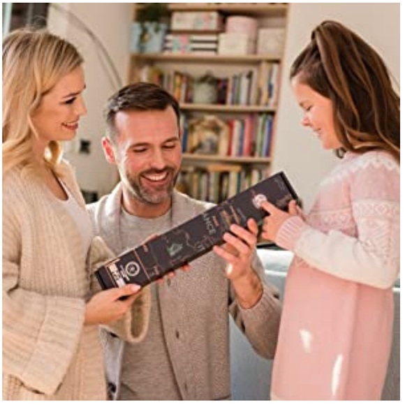 🎁NIB! Wonderlust Premium Scratch Off Map Of The World Gold Gift Set! - Picture 12 of 13